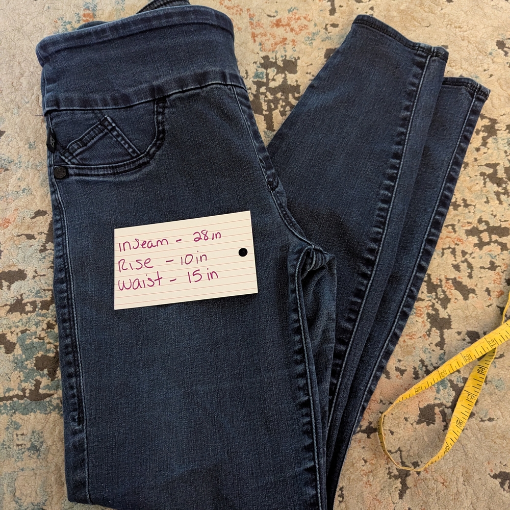 Rock & Republic Blue Jeggings with Slim Fit